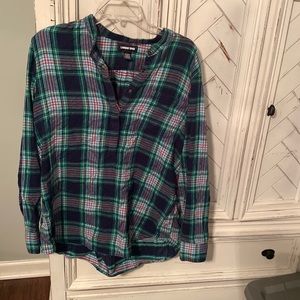 Lands’ End flannel shirt in great condition no rips or stains
